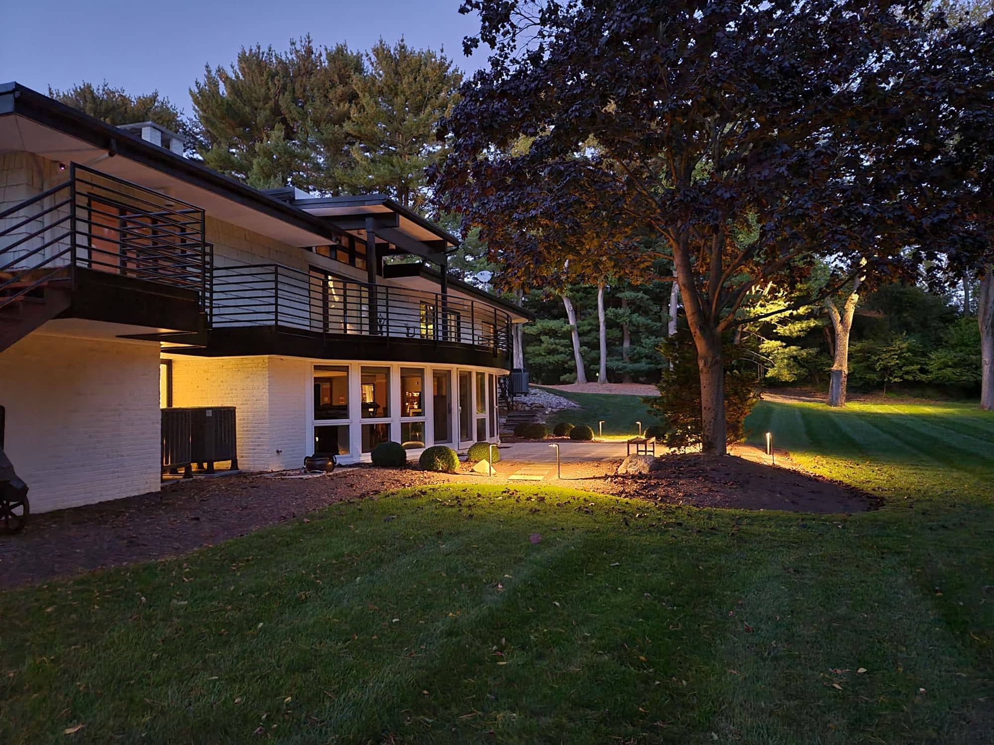 Lower Macungie Modern Exterior Lighting